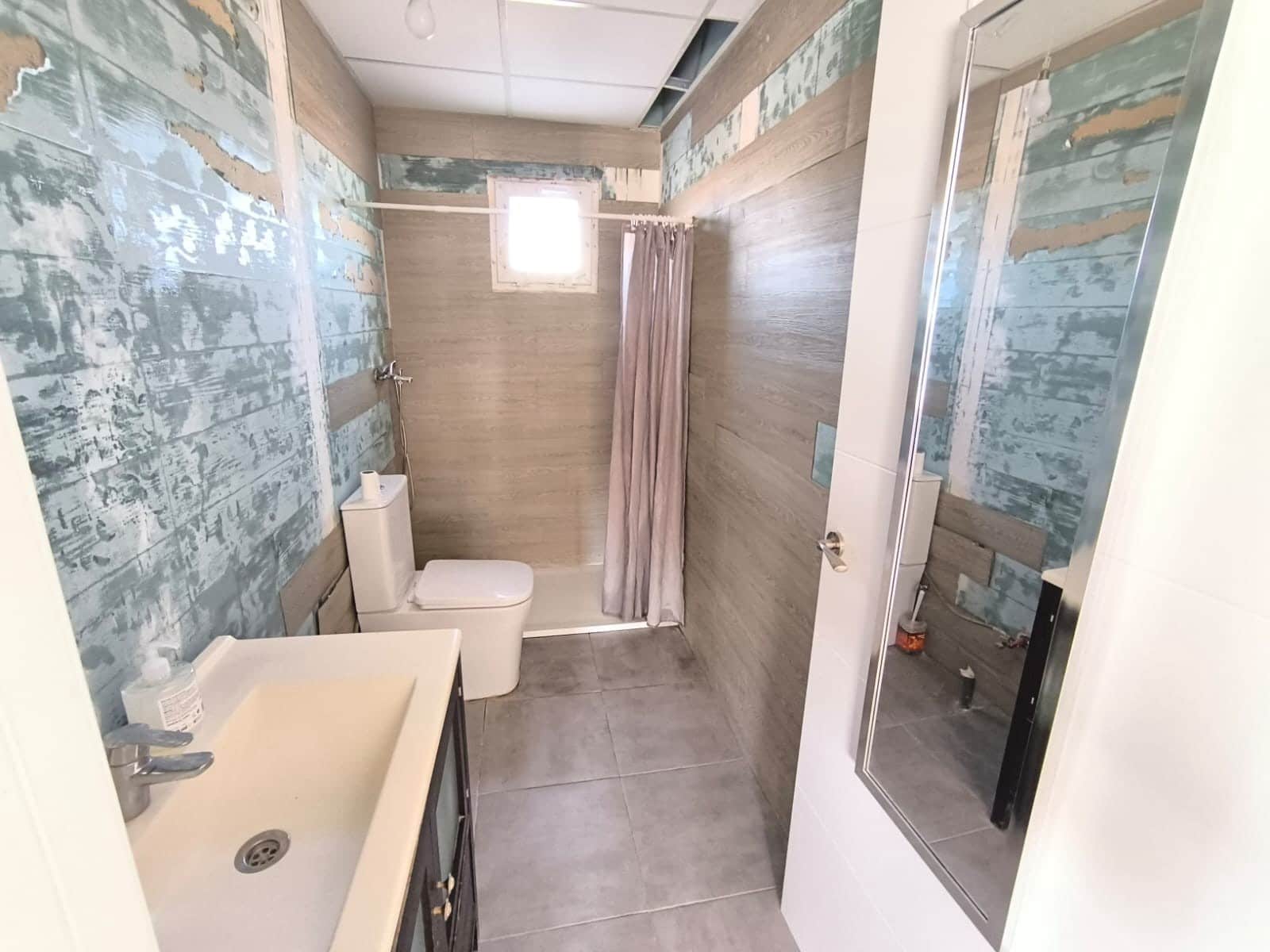 4 bedroom Villa for sale in Pinoso - € 210,000 (Ref: 9397978)