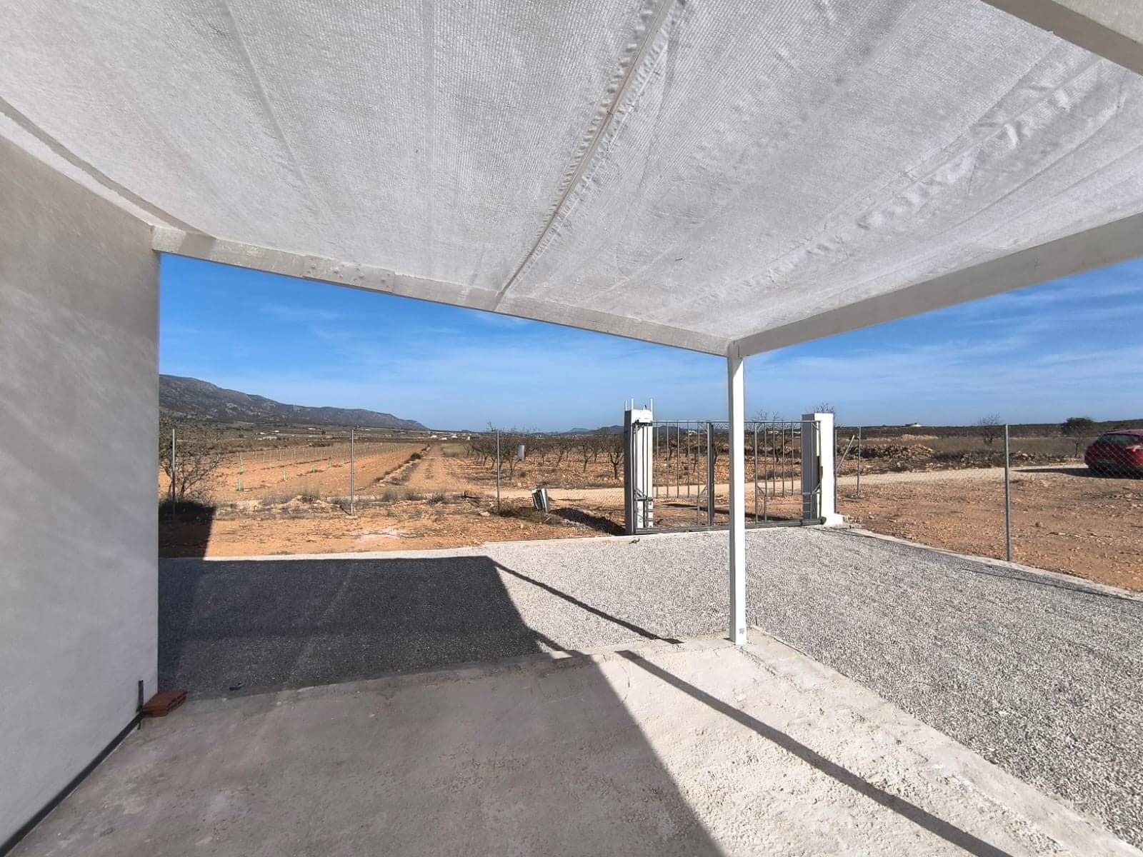 4 bedroom Villa for sale in Pinoso - € 210,000 (Ref: 9397978)