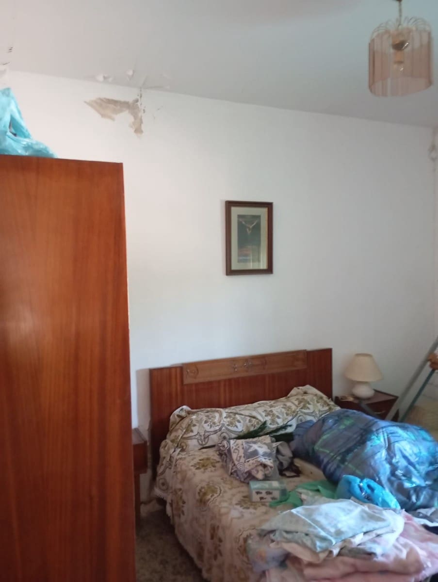 5 sypialnia Finka/Dom wiejski na sprzedaż w Yecla z basenem garażem - 70 000 € (Ref: 9407037)