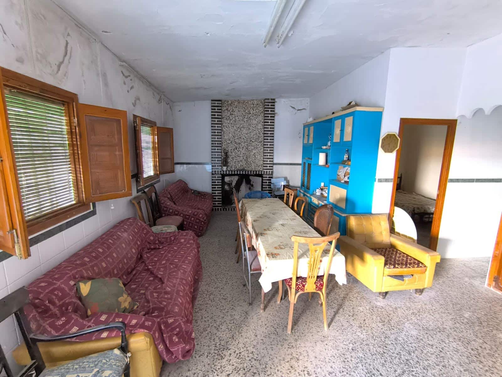 5 sypialnia Finka/Dom wiejski na sprzedaż w Yecla z basenem garażem - 70 000 € (Ref: 9407037)