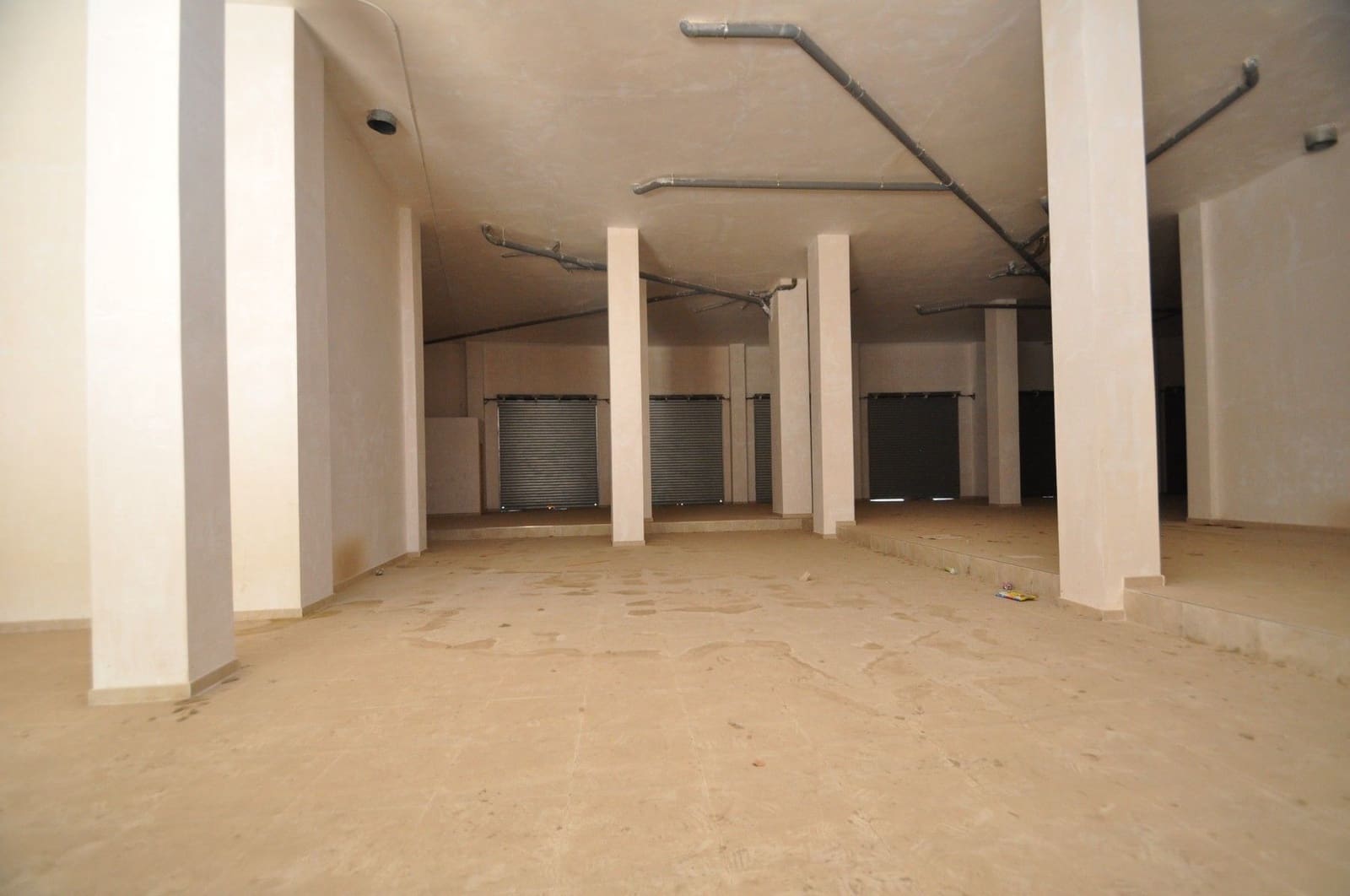 Commercial for sale in Elda - € 750,000 (Ref: 9412642)