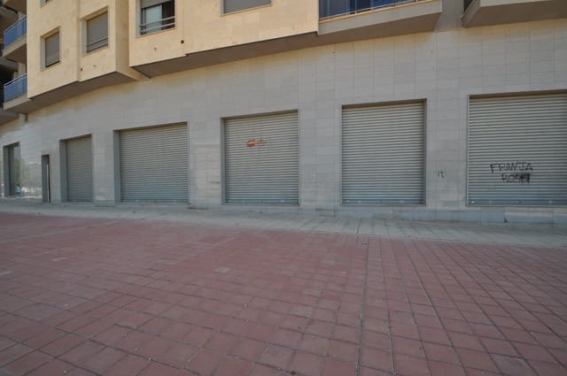 Commercieel te koop in Elda - € 750.000 (Ref: 9412642)