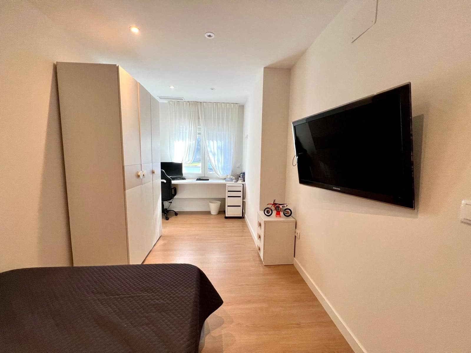 4 slaapkamer Villa te koop in Elda met zwembad garage - € 339.995 (Ref: 9415231)