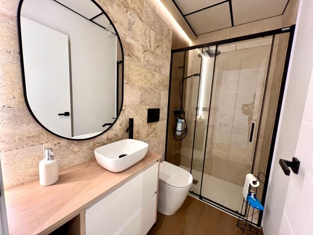 4 slaapkamer Villa te koop in Elda met zwembad garage - € 339.995 (Ref: 9415231)