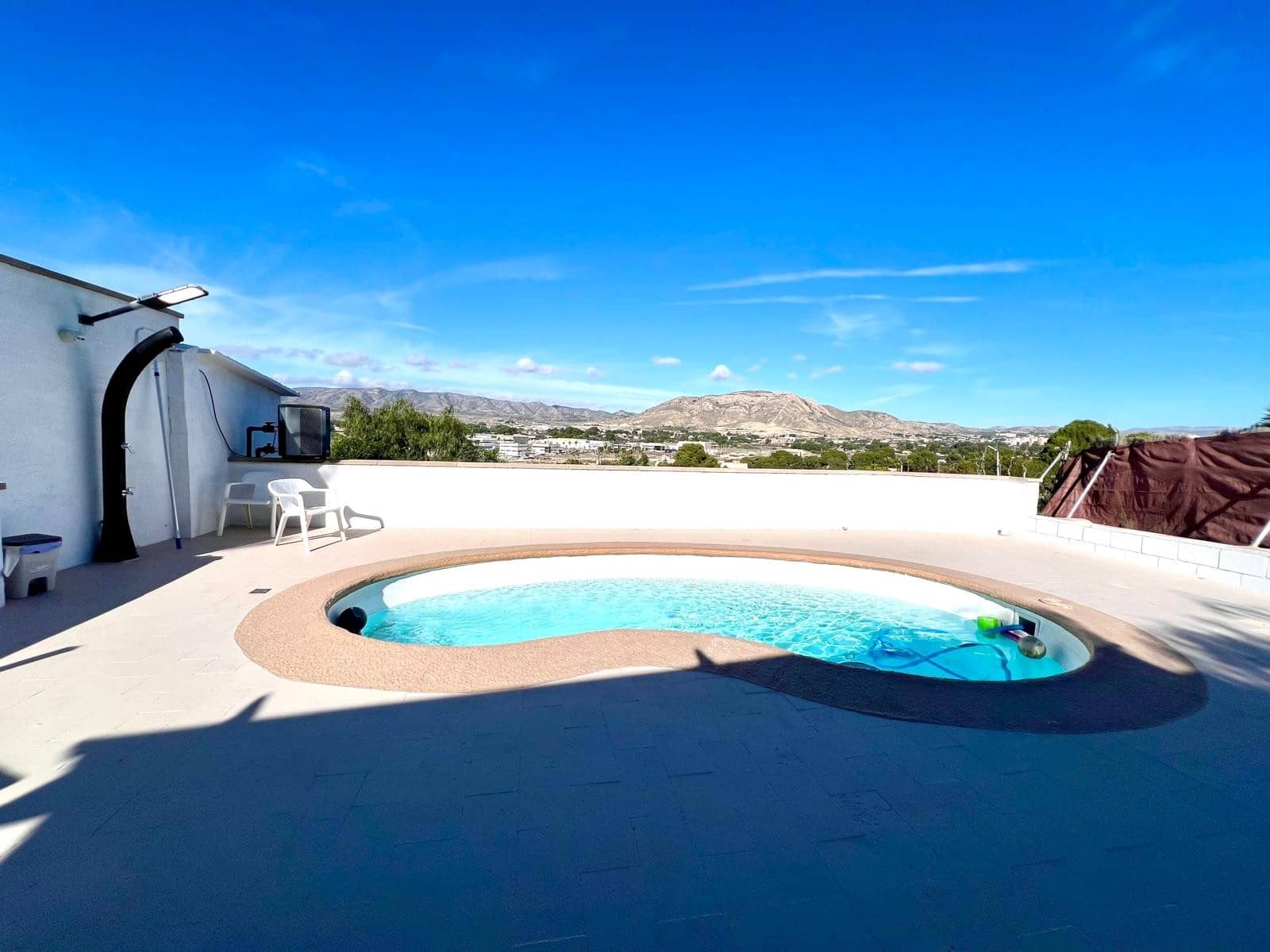 4 slaapkamer Villa te koop in Elda met zwembad garage - € 339.995 (Ref: 9415231)