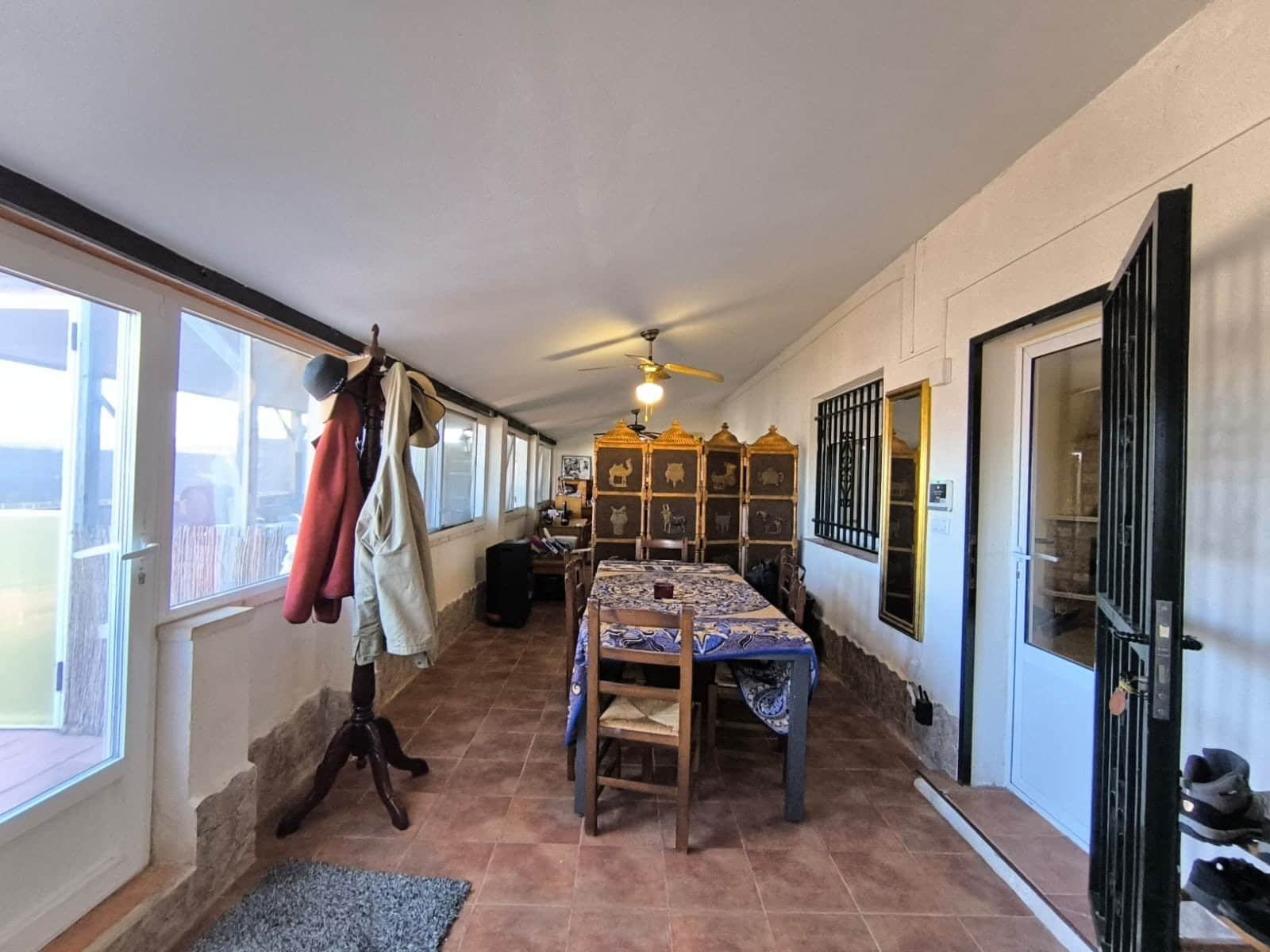 Chalet de 5 habitaciones en Villena en venta con piscina - 294.999 € (Ref: 9434578)