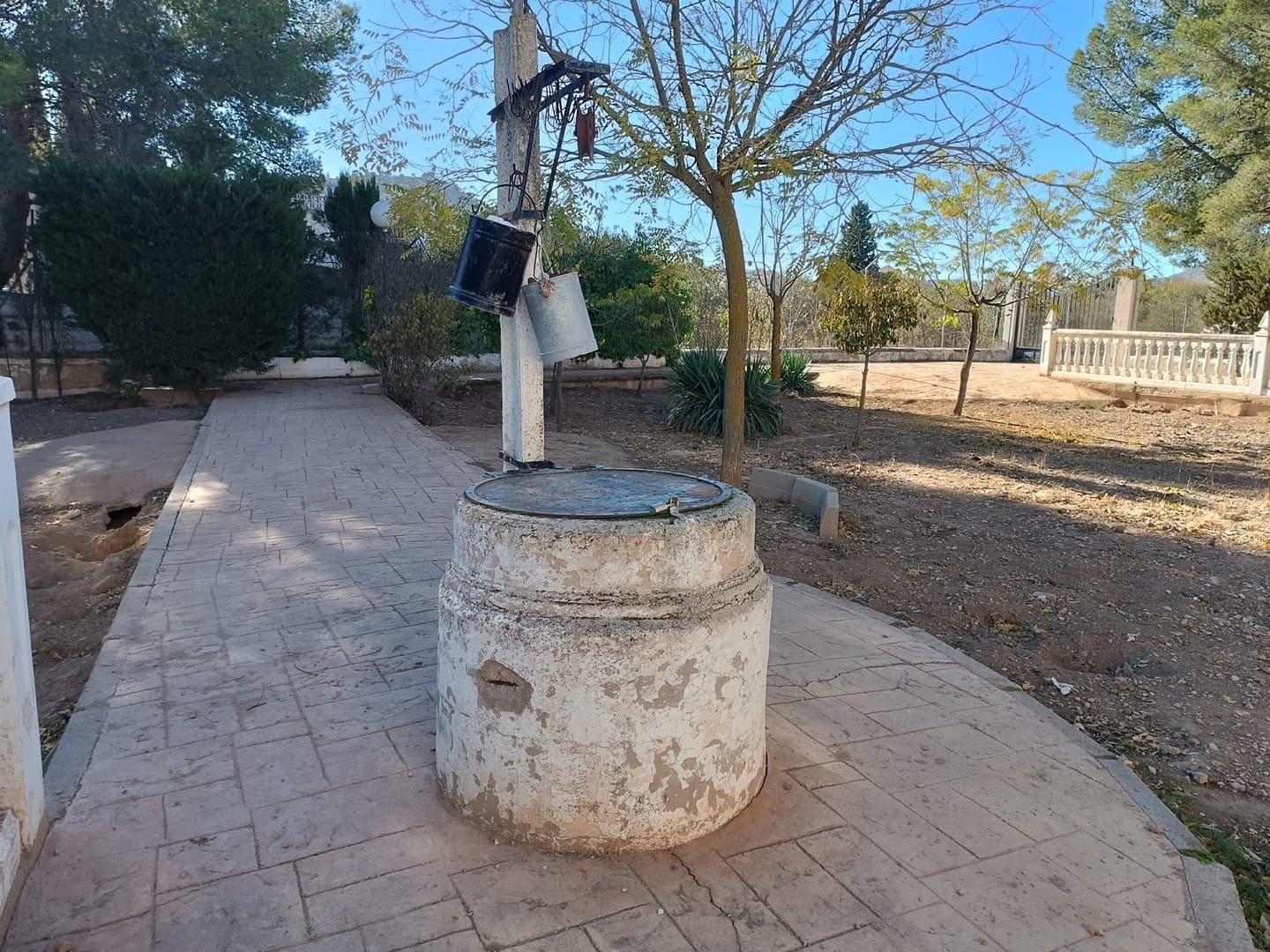 5 chambre Villa/Maison à vendre à Yecla avec garage - 230 000 € (Ref: 9436443)