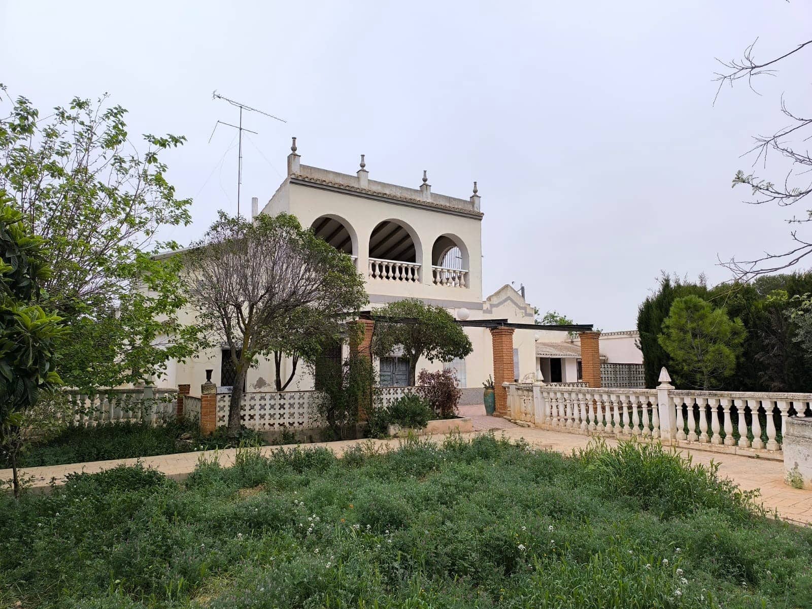 5 soveværelse Villa til salg i Yecla med garage - € 230.000 (Ref: 9436443)