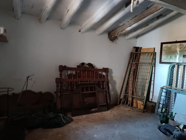 2 sypialnia Finka/Dom wiejski na sprzedaż w Yecla z garażem - 75 000 € (Ref: 9436552)