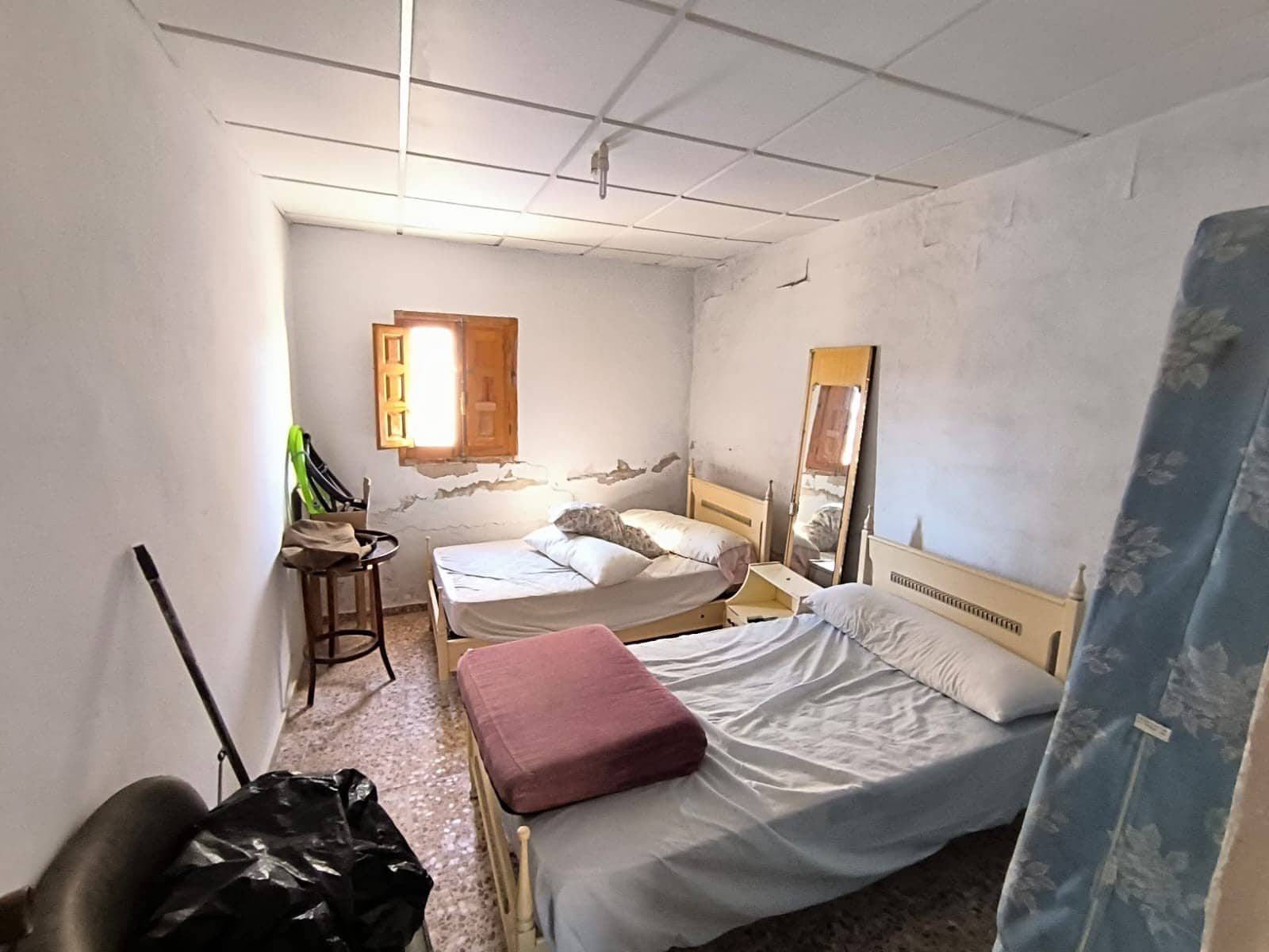 3 chambre Finca/Maison de Campagne à vendre à Yecla avec garage - 75 000 € (Ref: 9436552)