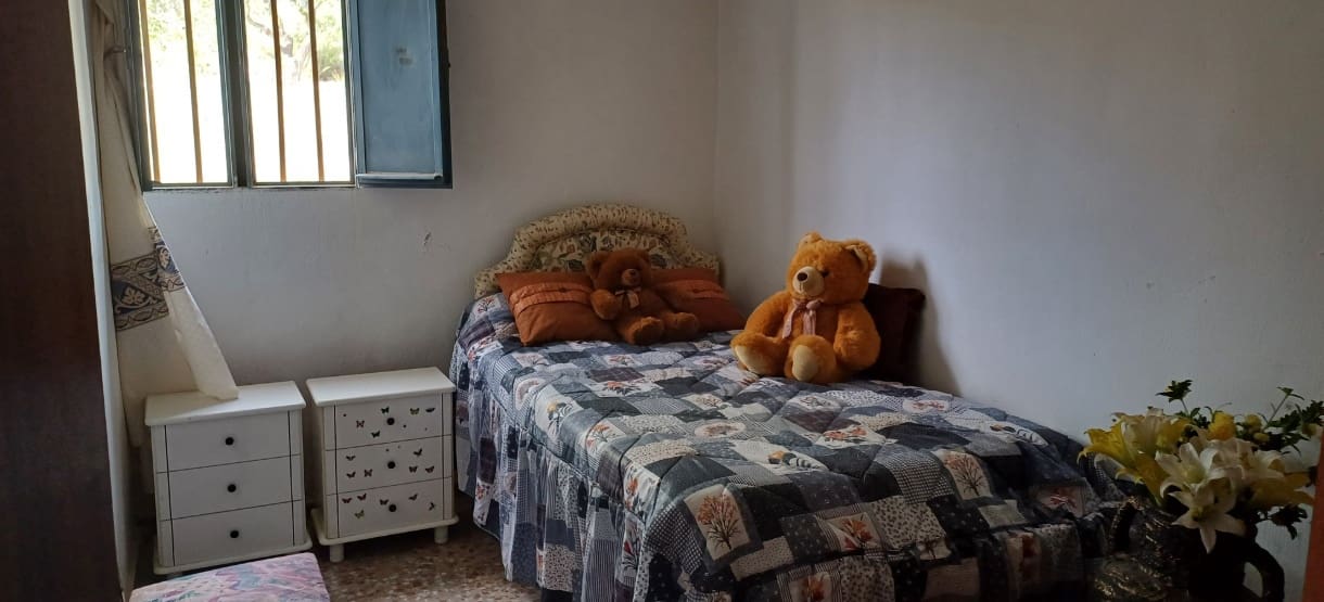 3 chambre Finca/Maison de Campagne à vendre à Caudete avec piscine garage - 89 990 € (Ref: 9441672)