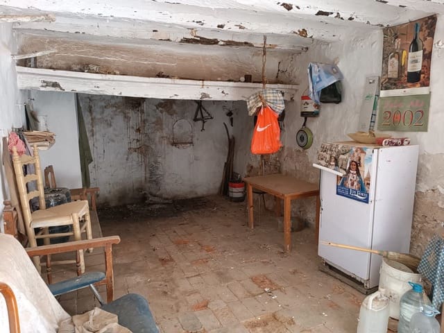 3 sypialnia Finka/Dom wiejski na sprzedaż w Yecla - 29 000 € (Ref: 9441674)