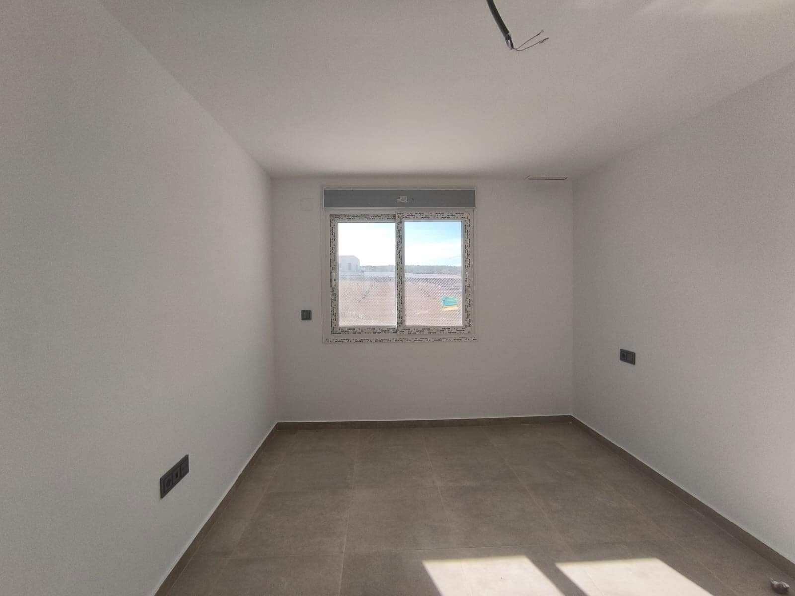 3 bedroom Villa for sale in Pinoso with pool - € 349,995 (Ref: 9447421)