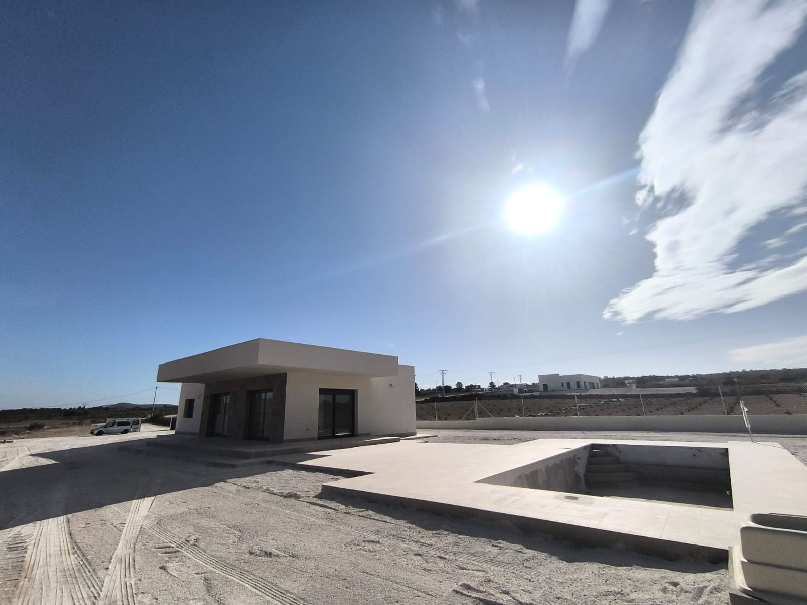 3 bedroom Villa for sale in Pinoso with pool - € 349,995 (Ref: 9447421)