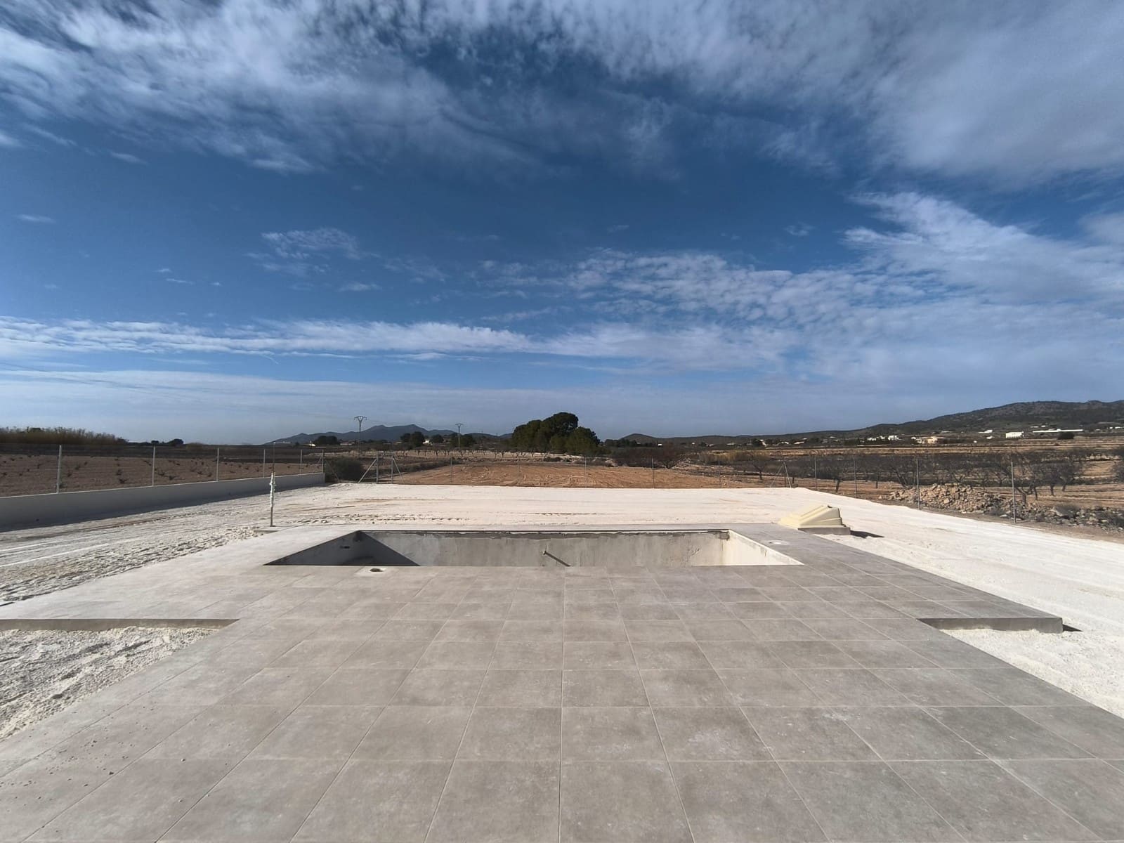 3 bedroom Villa for sale in Pinoso with pool - € 349,995 (Ref: 9447421)