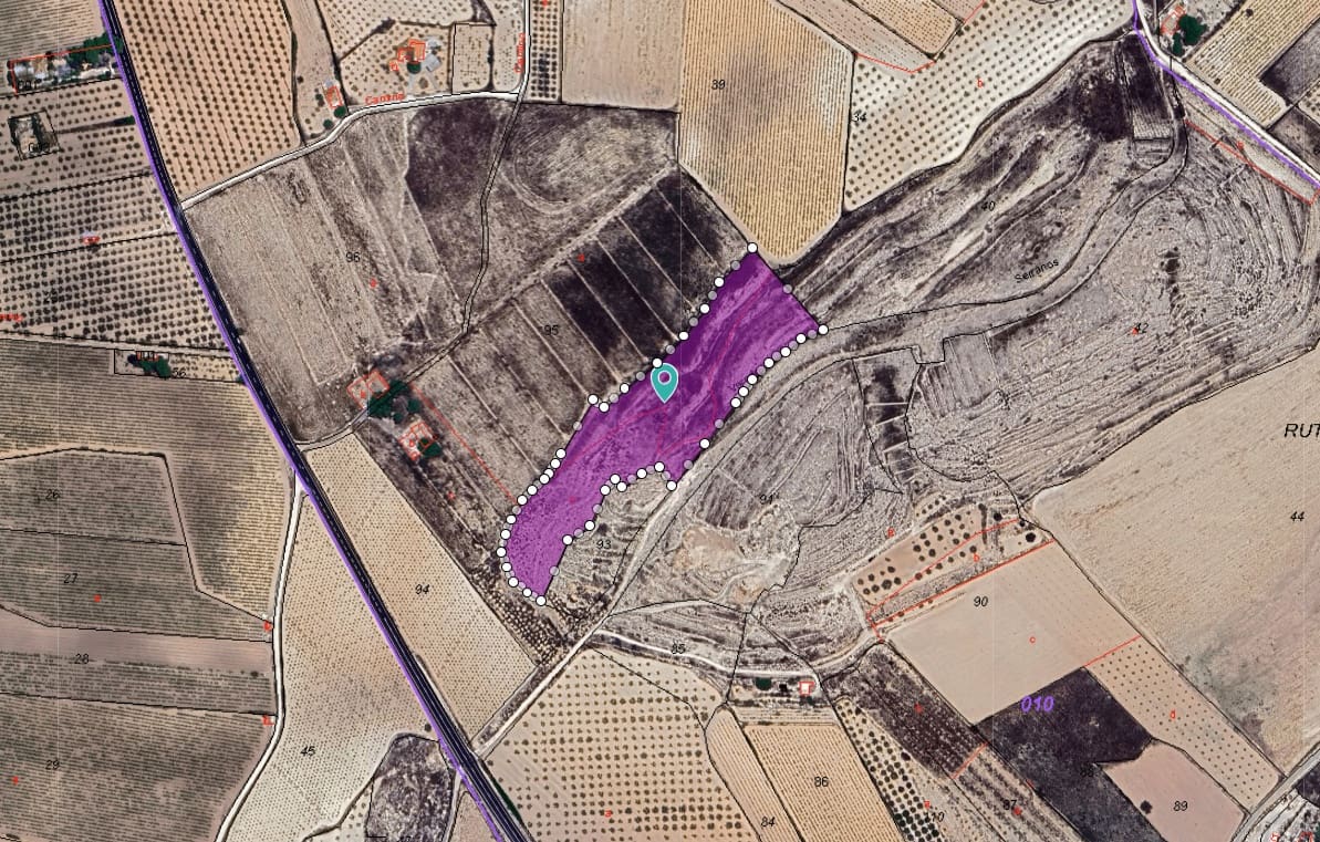 Ubebygd land til salgs i Pinoso - € 43 000 (Ref: 9450498)
