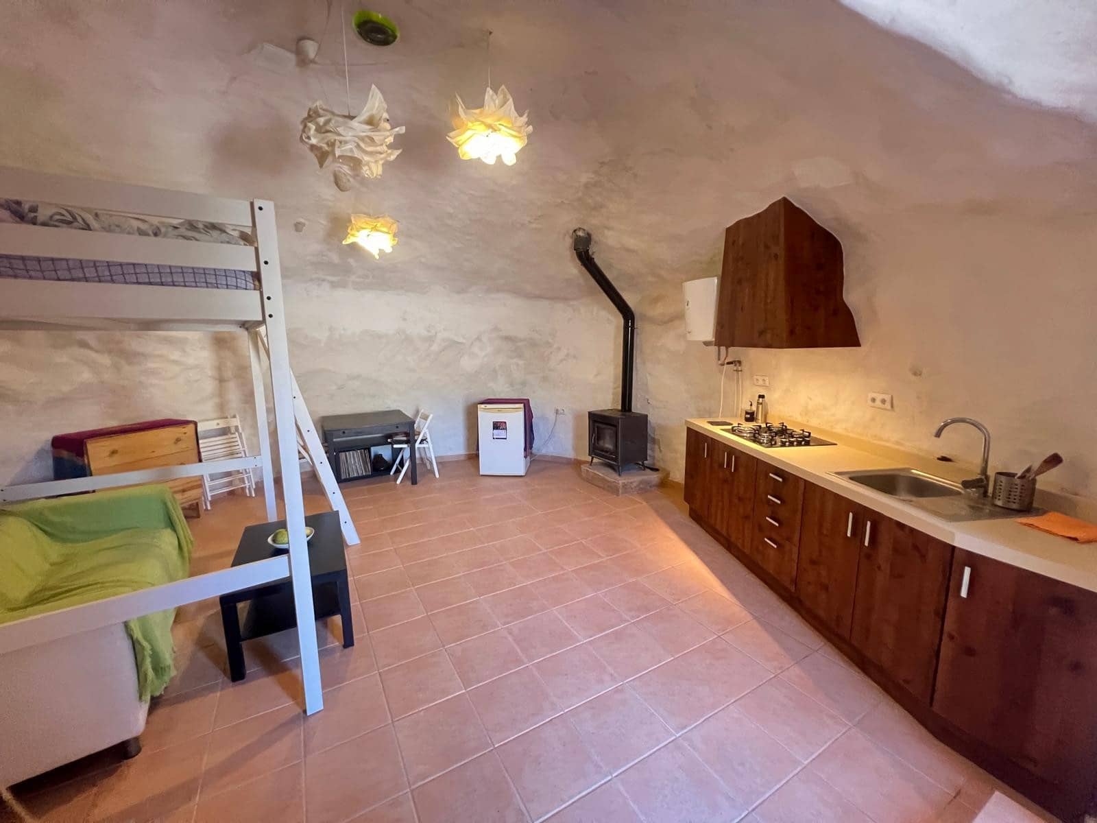 7 makuuhuone Kaupallinen myytävänä paikassa Abanilla - 839 995 € (Ref: 9450556)