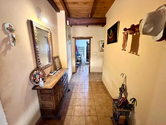 4 soveværelse Finca/Landehus til salg i Pinoso med garage - € 176.995 (Ref: 9451385)