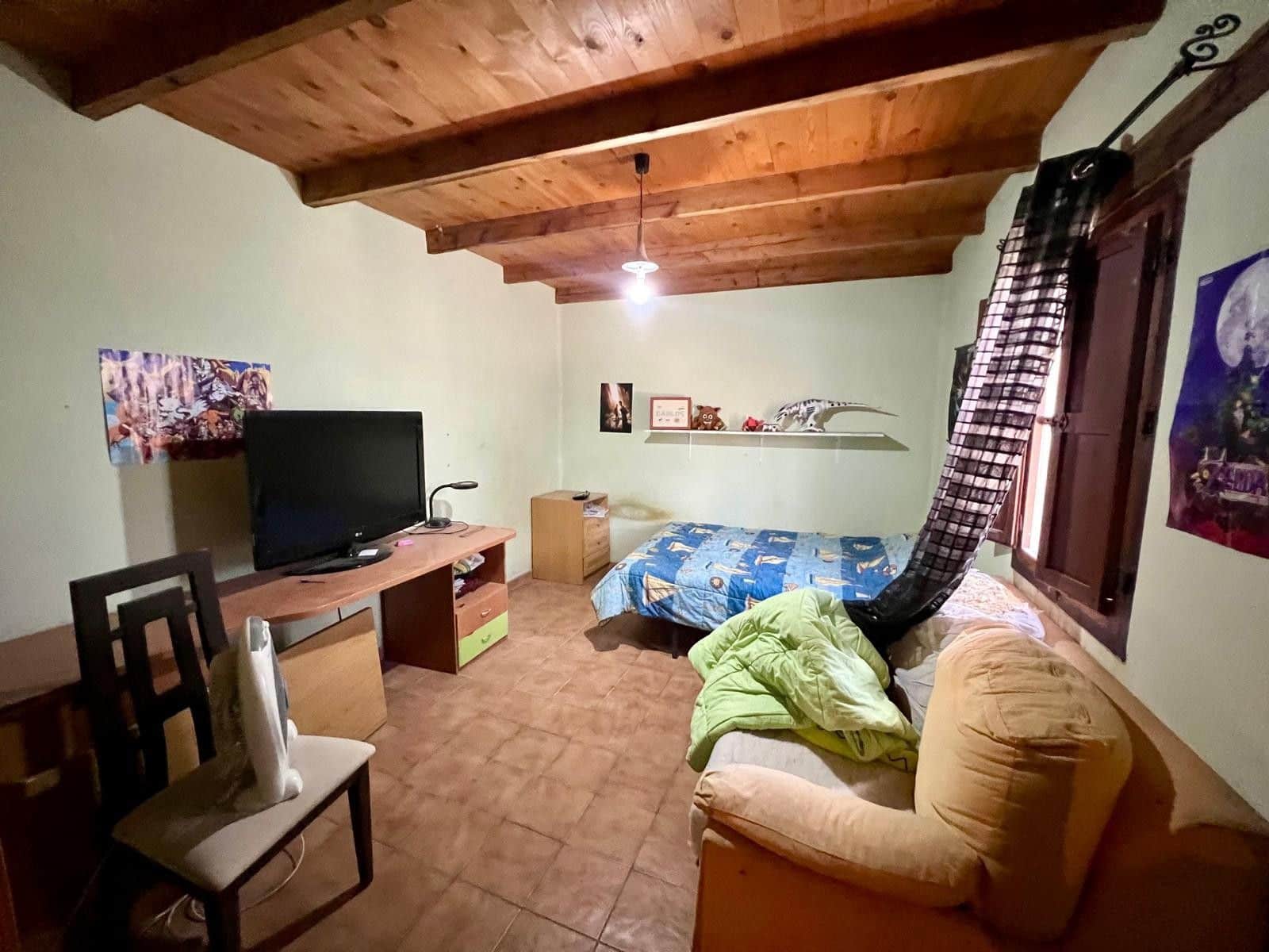 4 soveværelse Finca/Landehus til salg i Pinoso med swimmingpool garage - € 176.995 (Ref: 9451385)