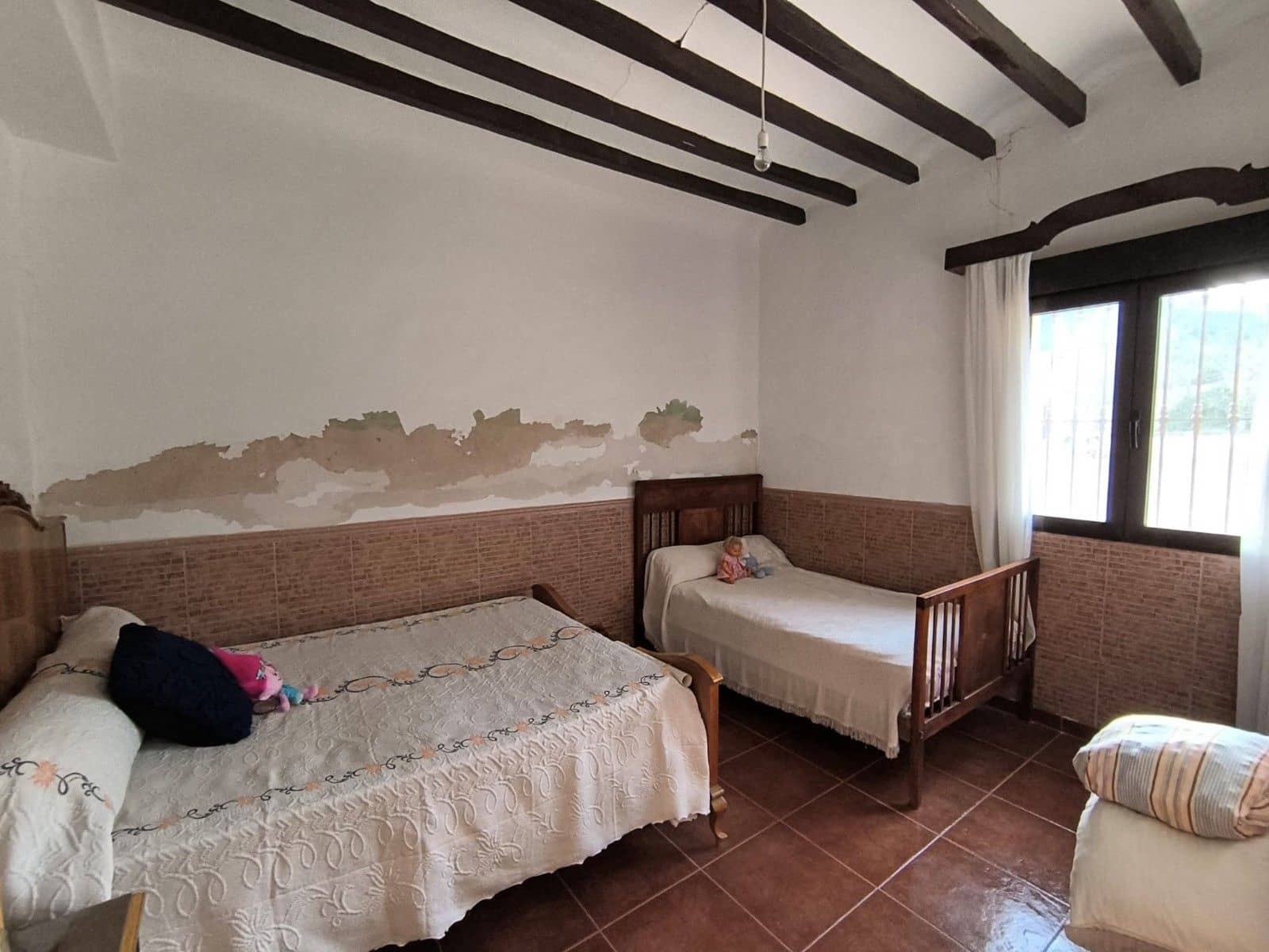 5 bedroom Finca/Country House for sale in Yecla with garage - € 2,400,000 (Ref: 9471111)