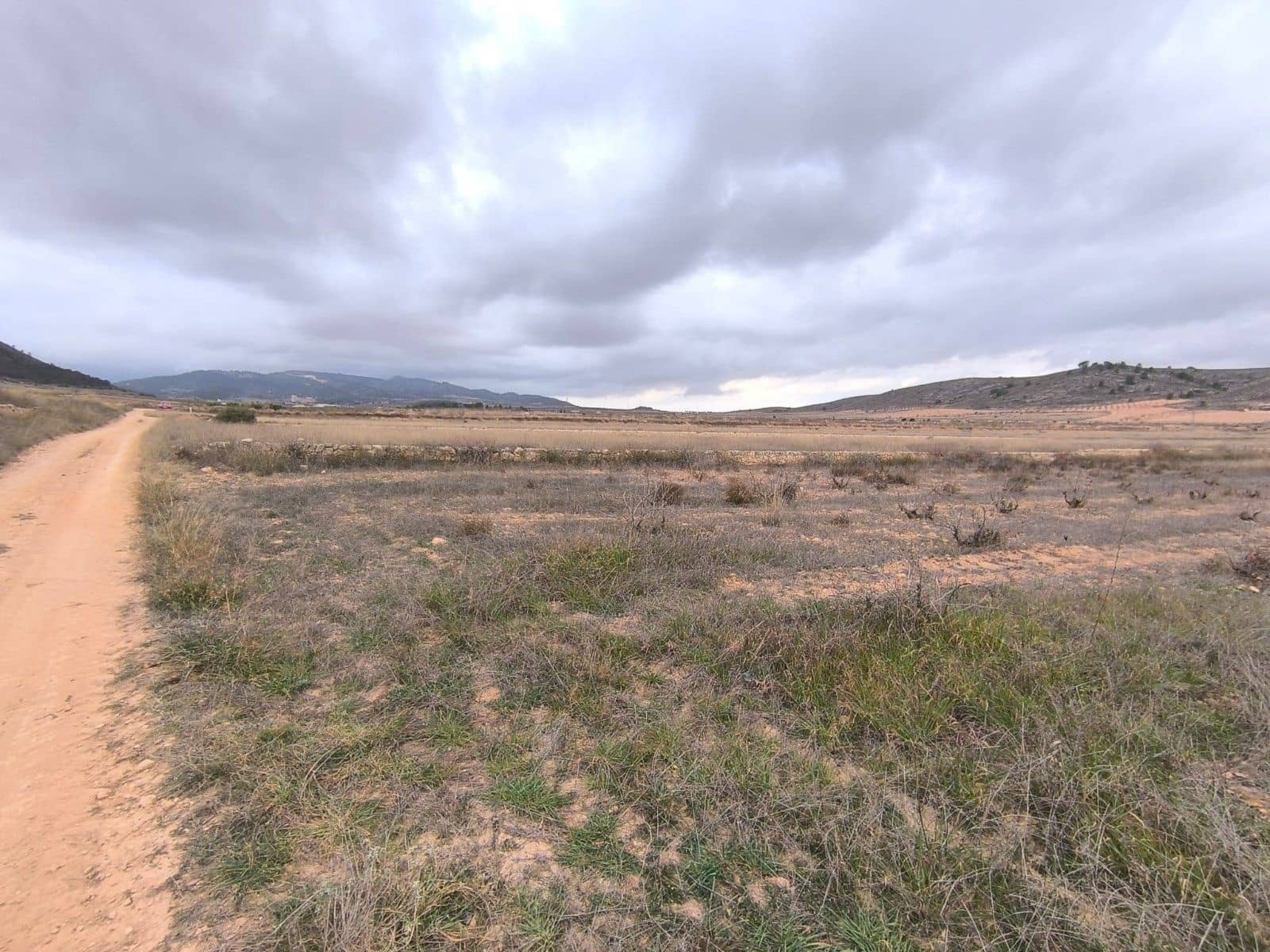 Undeveloped Land for sale in L'Alguena / Alguenya - € 49,990 (Ref: 9471807)