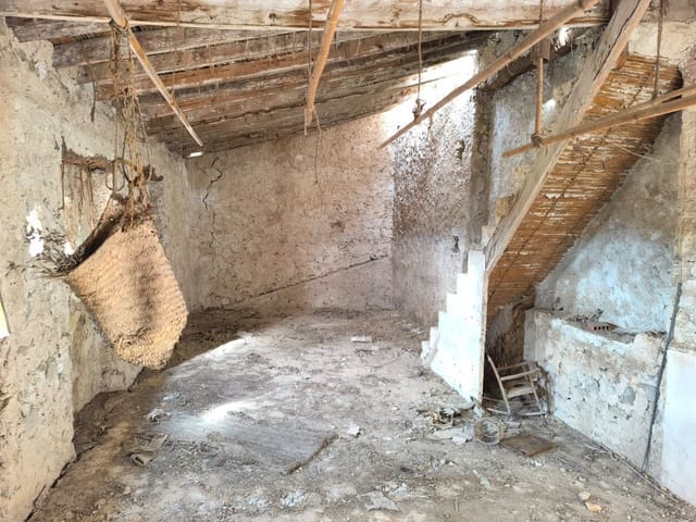 Casa de 5 habitaciones en Macisvenda, Abanilla en venta - 39.990 € (Ref: 9483670)