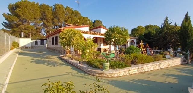 3 chambre Villa/Maison à vendre à Yecla avec piscine garage - 249 000 € (Ref: 9488581)