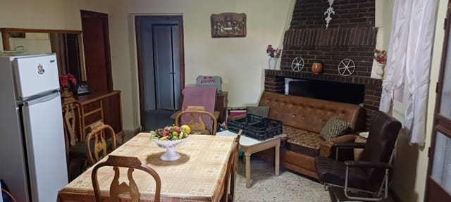 5 chambre Finca/Maison de Campagne à vendre à Yecla avec piscine garage - 142 500 € (Ref: 9496687)