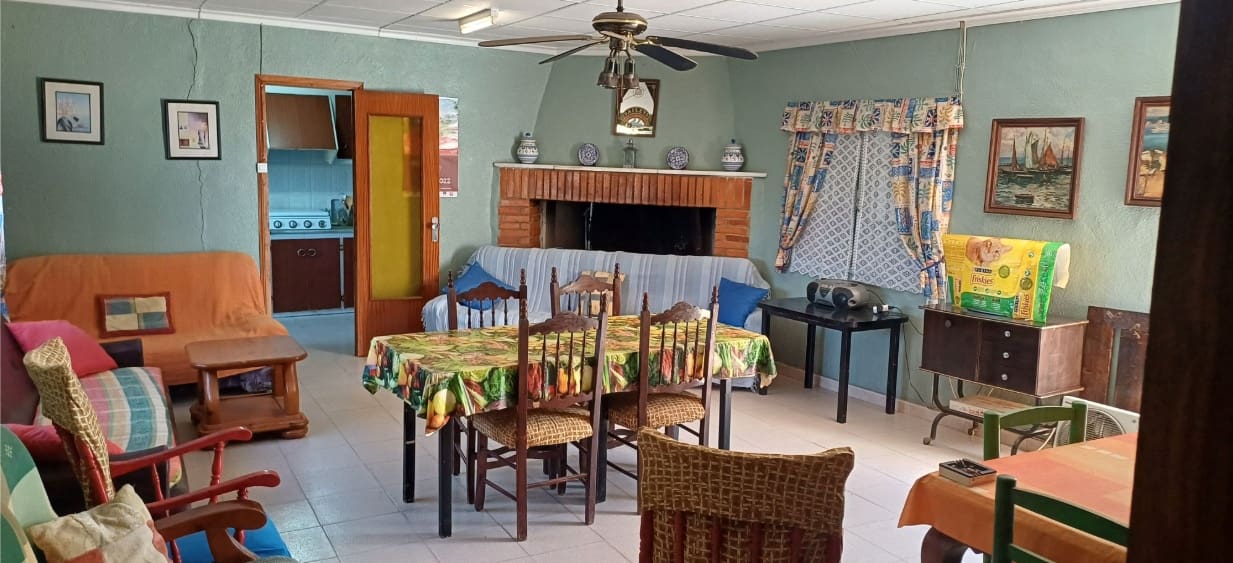 5 bedroom Finca/Country House for sale in Yecla with pool garage - € 142,500 (Ref: 9496687)