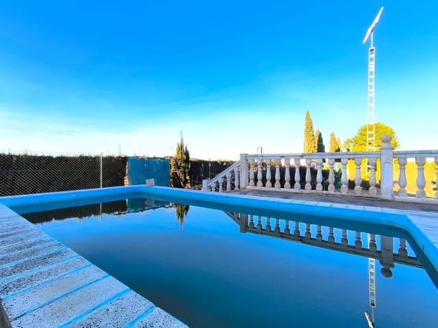 5 sypialnia Finka/Dom wiejski na sprzedaż w Yecla z basenem garażem - 142 500 € (Ref: 9496687)