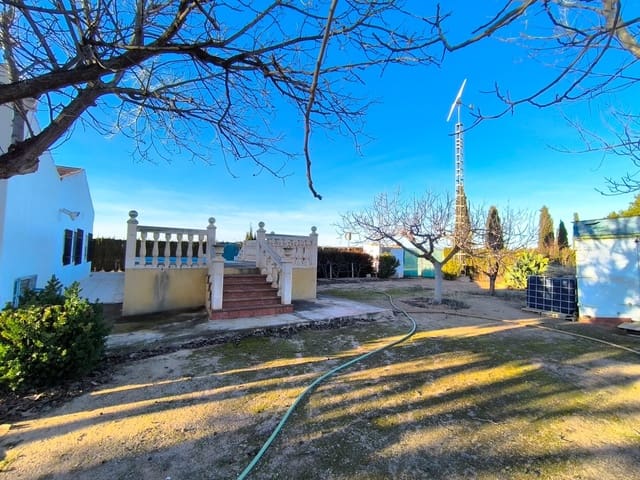 5 sypialnia Finka/Dom wiejski na sprzedaż w Yecla z basenem garażem - 142 500 € (Ref: 9496687)