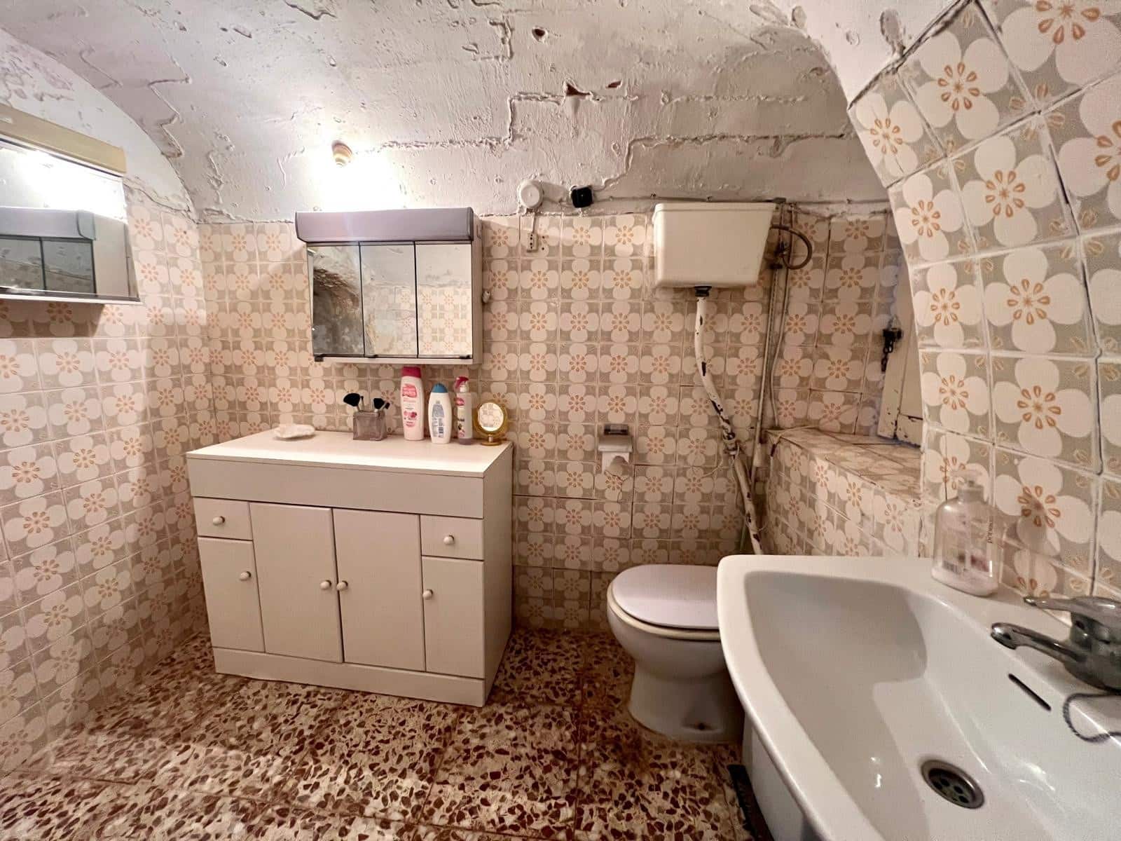 4 soverom Finca/Herregård til salgs i Pinoso med garasje - € 99 995 (Ref: 9510065)