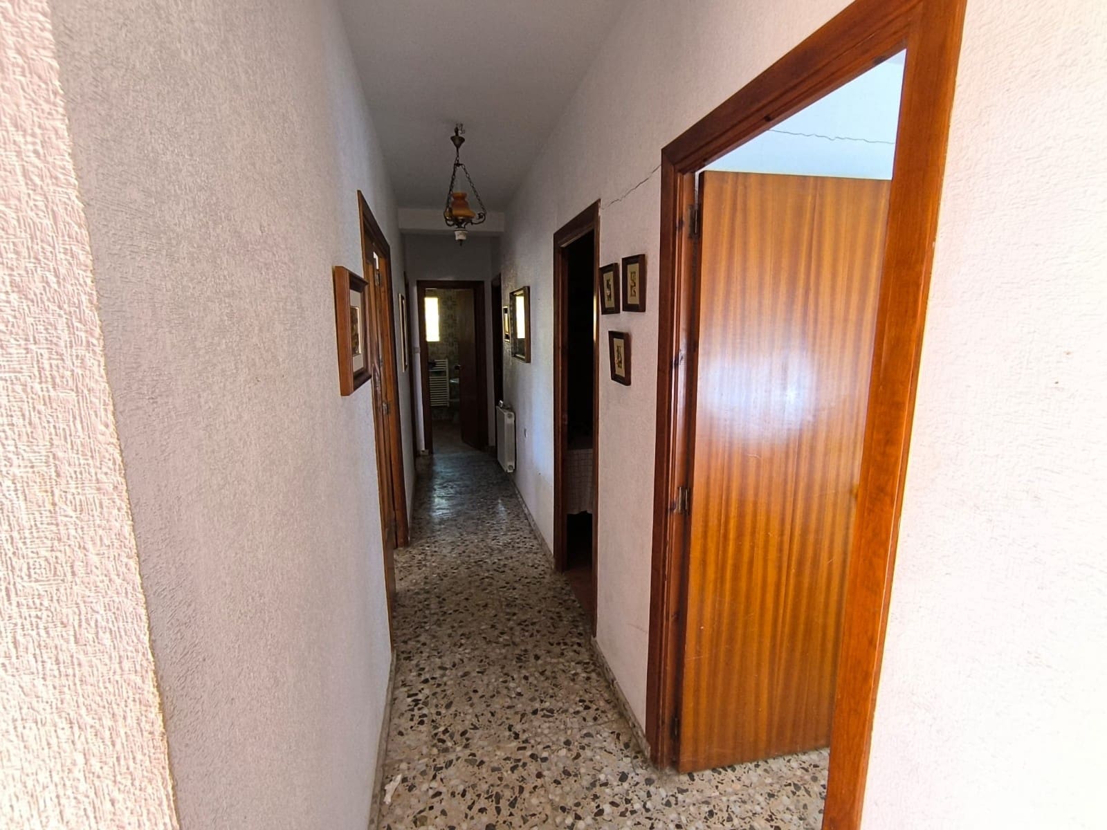 6 sovrum Villa till salu i Caudete med garage - 174 000 € (Ref: 9511380)