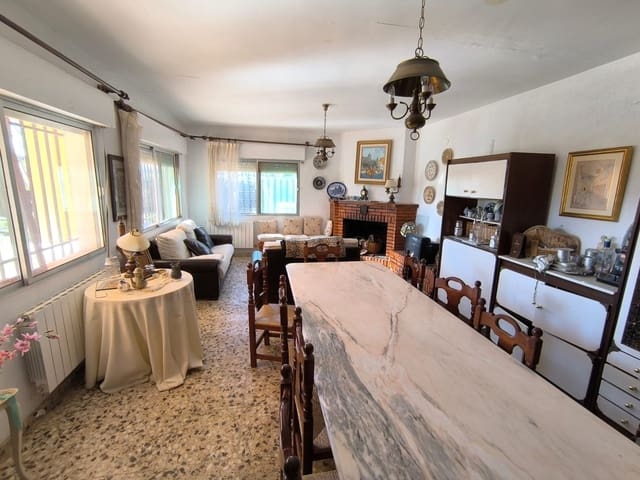 6 sovrum Villa till salu i Caudete med garage - 174 000 € (Ref: 9511380)