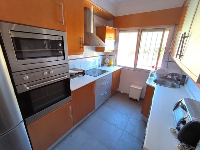 6 sovrum Villa till salu i Caudete med garage - 174 000 € (Ref: 9511380)