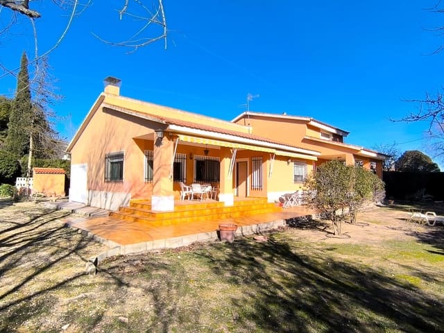 6 sovrum Villa till salu i Caudete med garage - 174 000 € (Ref: 9511380)