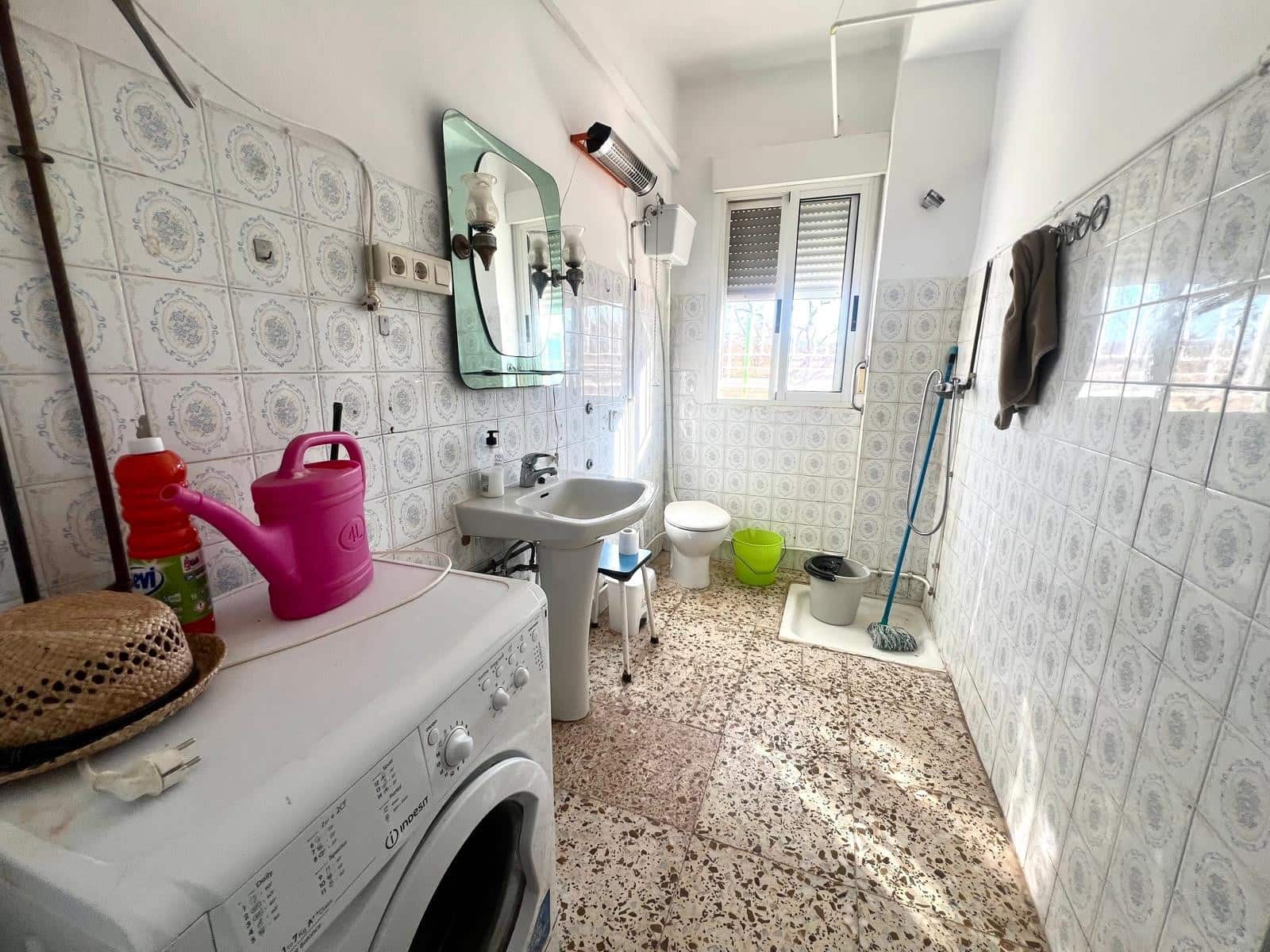 3 soveværelse Finca/Landehus til salg i Jumilla med swimmingpool garage - € 155.000 (Ref: 9516471)