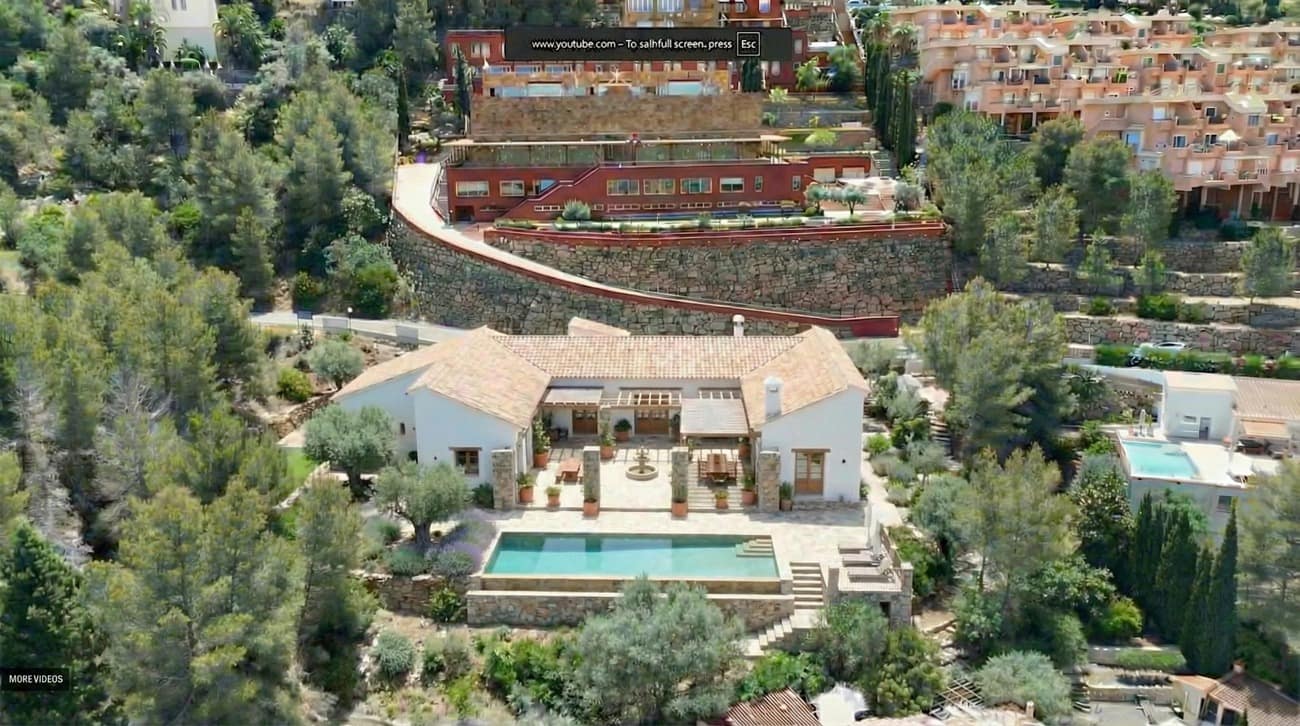 Mark till salu i La Sella - 349 930 € (Ref: 9538861)