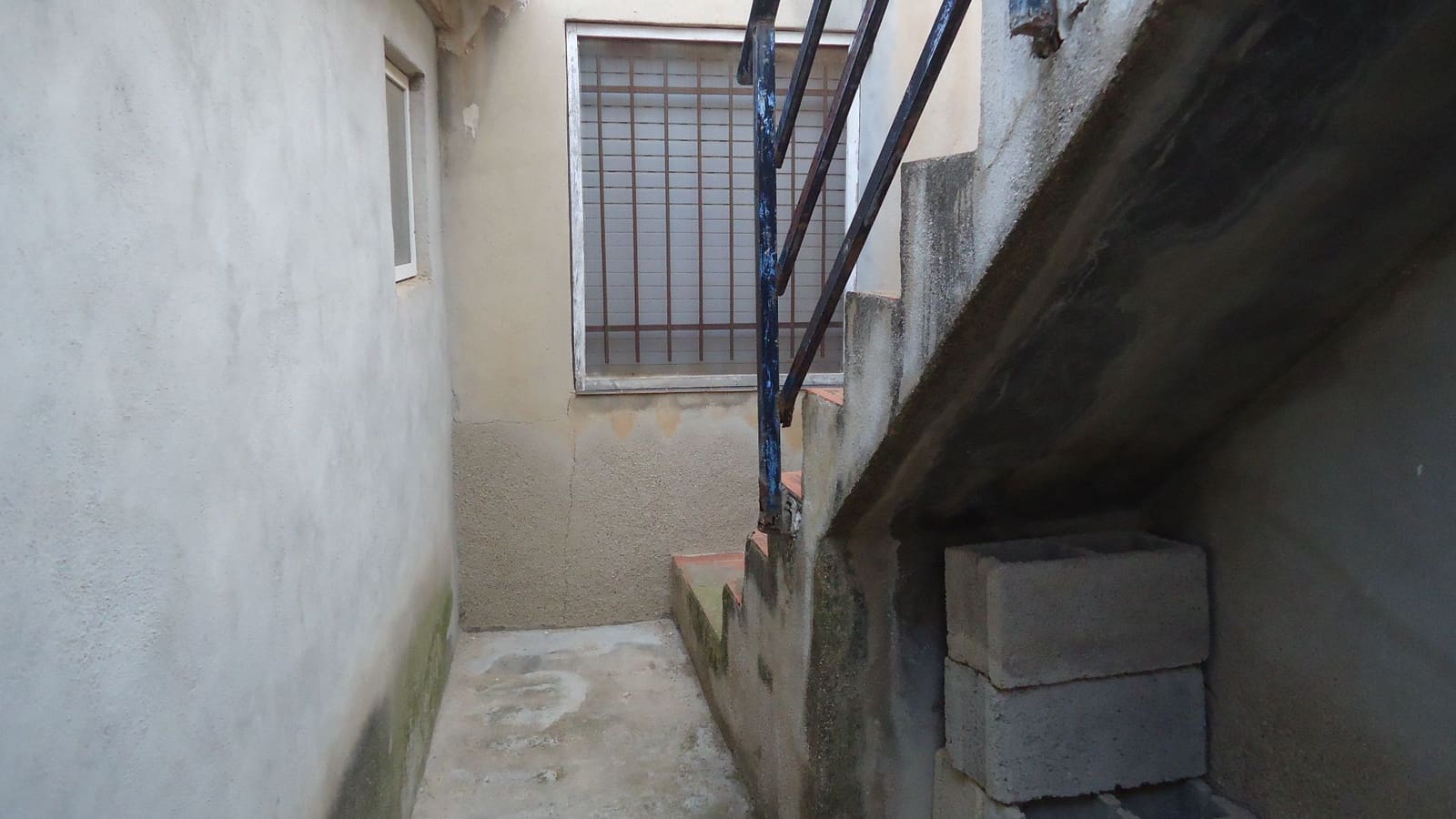 2 bedroom Townhouse for sale in Barinas - € 44,995 (Ref: 9559454)