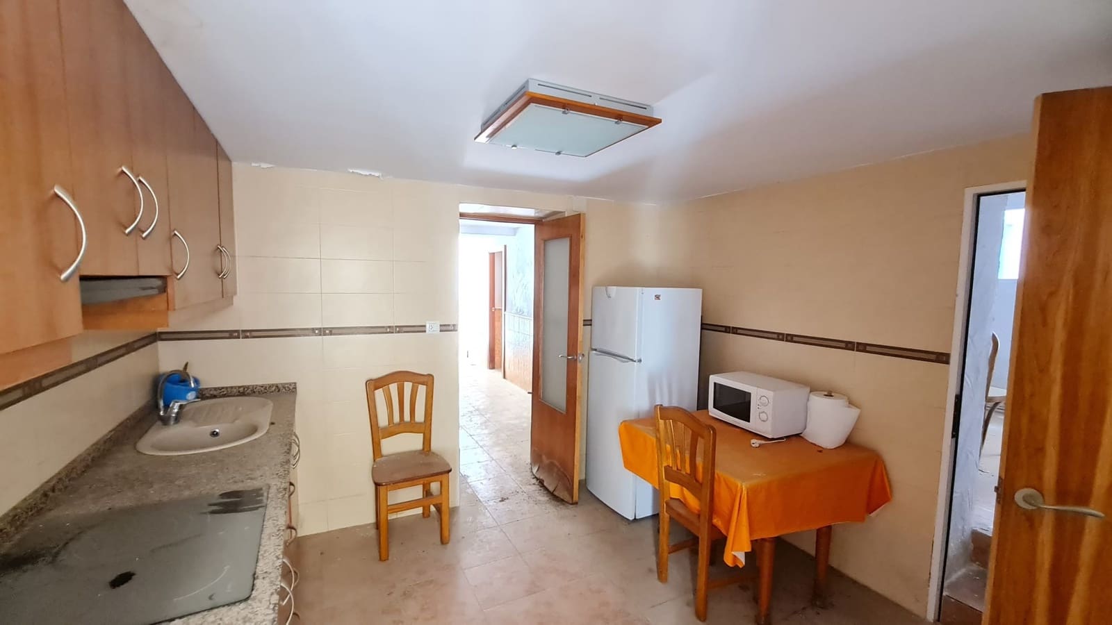 4 soveværelse Byhus til salg i Salinas med garage - € 66.995 (Ref: 9565480)