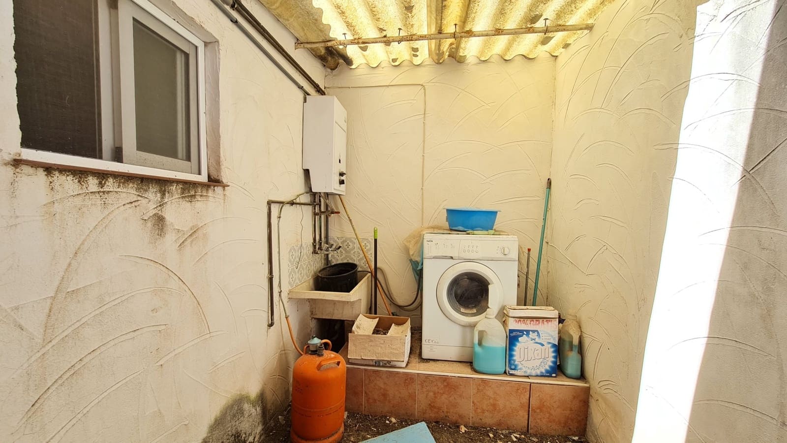 4 soveværelse Byhus til salg i Salinas med garage - € 66.995 (Ref: 9565480)