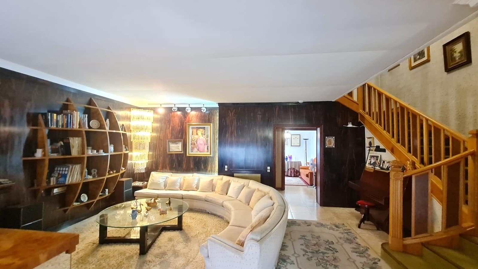 4 soveværelse Byhus til salg i Elda med garage - € 429.995 (Ref: 9566418)