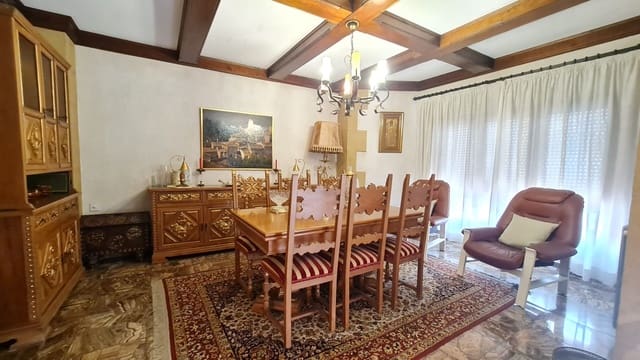 4 sypialnia Dom na sprzedaż w Elda z garażem - 429 995 € (Ref: 9566418)