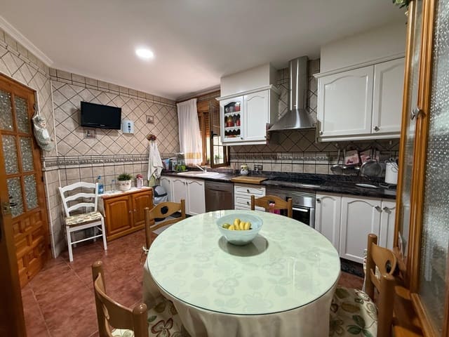 5 soveværelse Finca/Landehus til salg i Elda med garage - € 260.000 (Ref: 9571423)