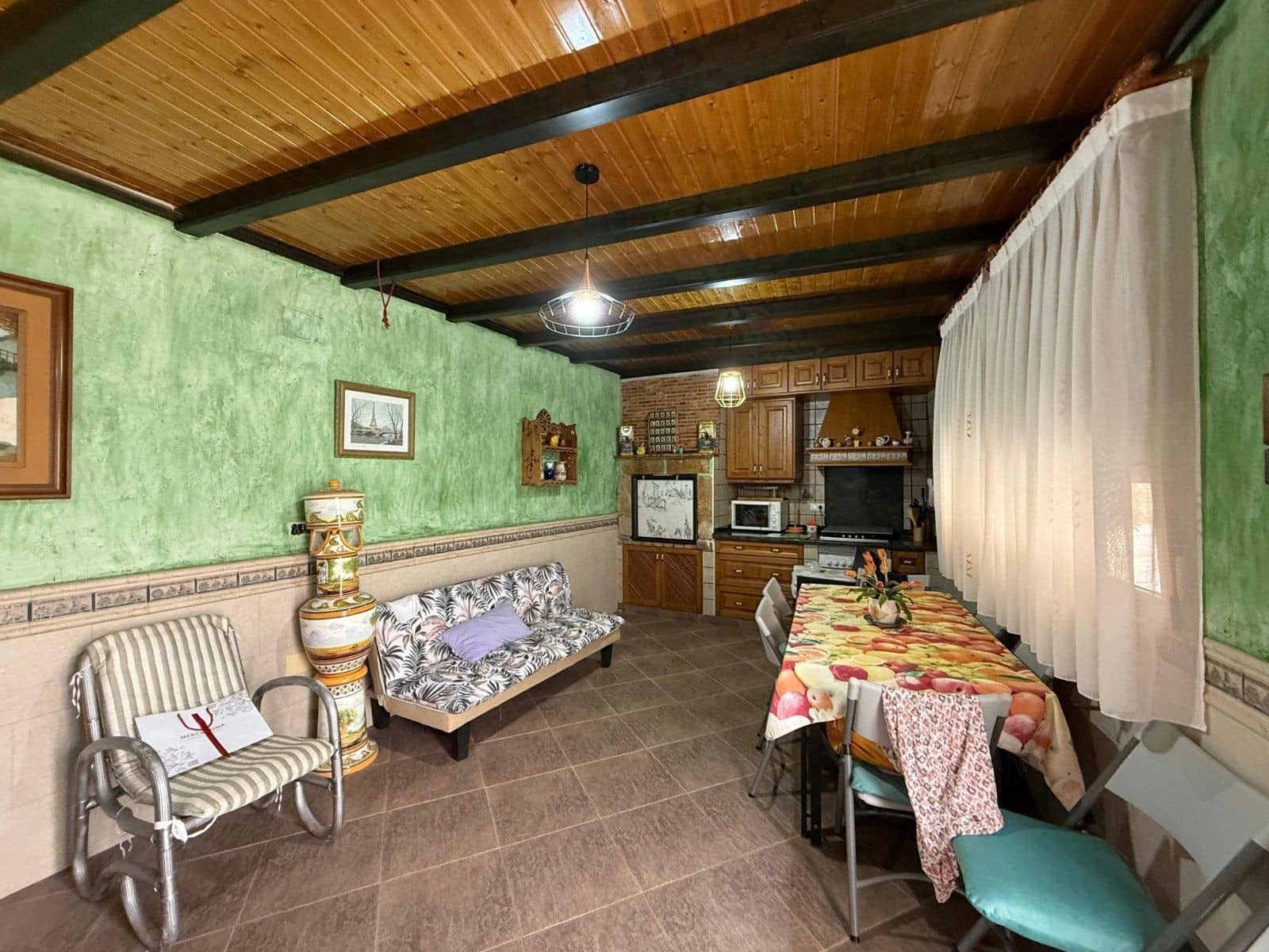 5 bedroom Finca/Country House for sale in Elda with garage - € 260,000 (Ref: 9571423)
