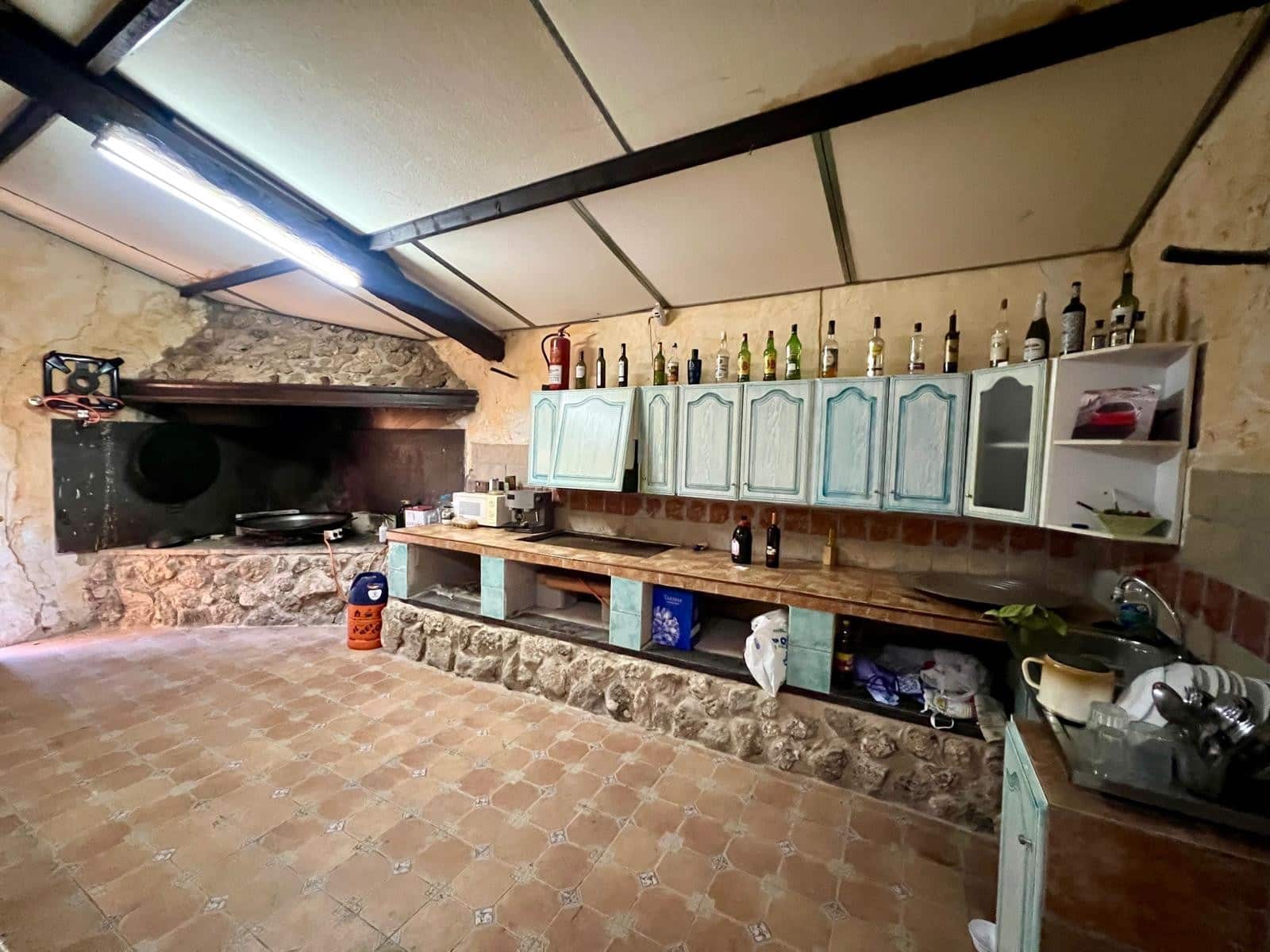 4 slaapkamer Finca/Landhuis te koop in Yecla met zwembad - € 230.000 (Ref: 9587915)
