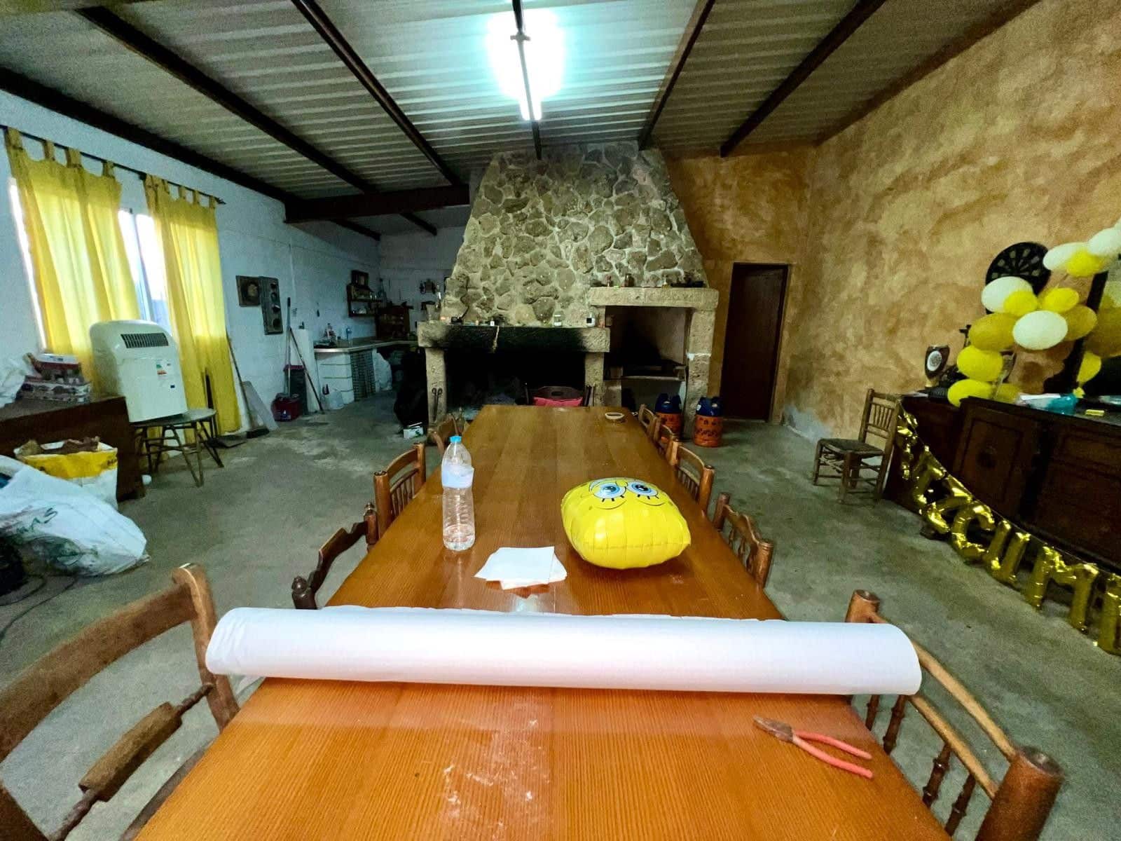 4 bedroom Finca/Country House for sale in Yecla with pool - € 230,000 (Ref: 9587915)