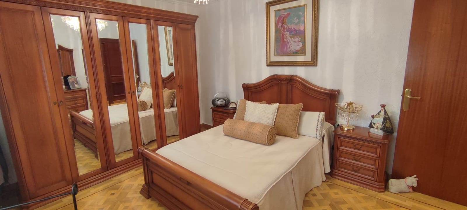 4 bedroom Villa for sale in Sax with pool - € 319,995 (Ref: 9588264)