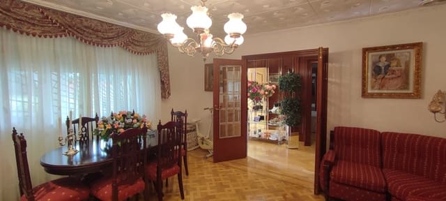 4 bedroom Villa for sale in Sax with pool - € 319,995 (Ref: 9588264)