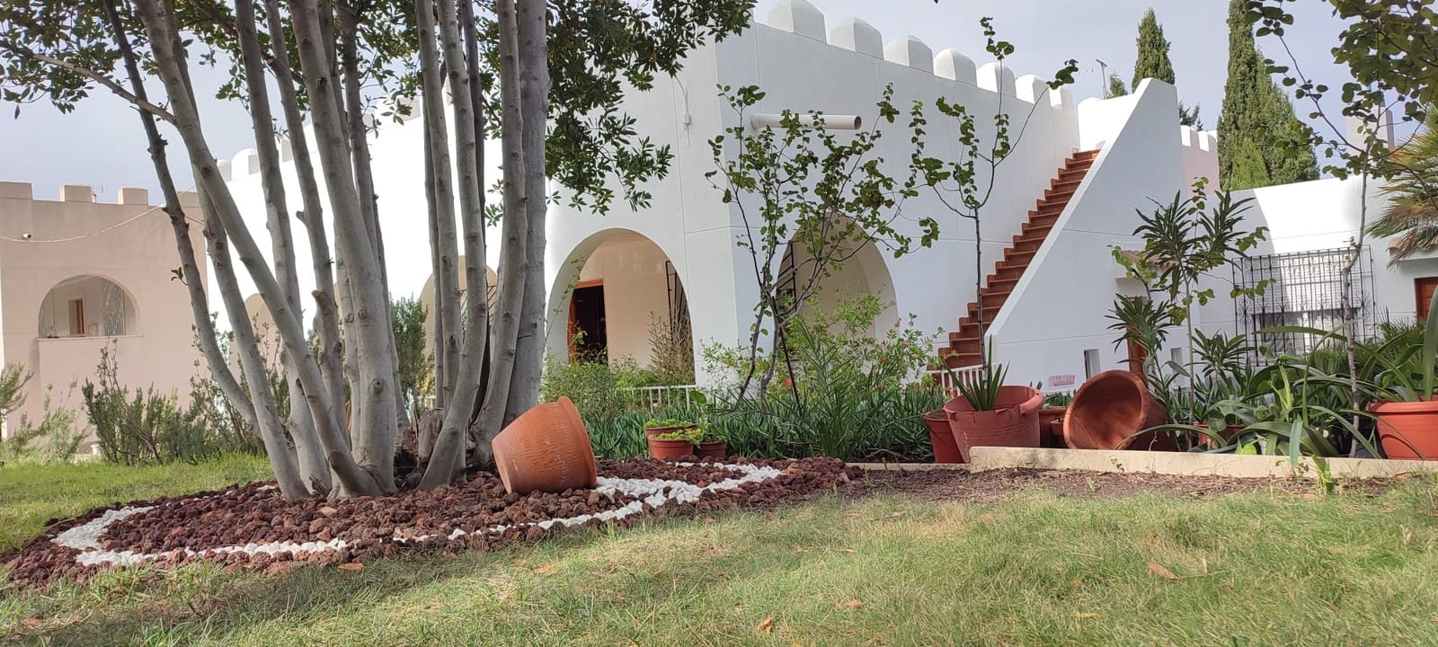 4 bedroom Villa for sale in Sax with pool - € 319,995 (Ref: 9588264)